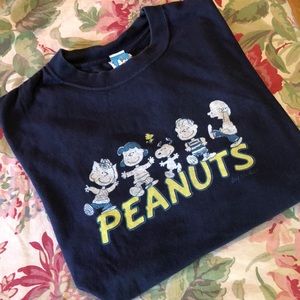 Vintage PEANUTS Size Medium 
SpellOut & characters ANVIL Cotton Official Merch